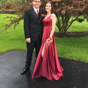 Red satin-like prom dress - Windsor worn once